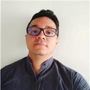 Profesor de apoyo especializado en asesoría para niños de forma virtual